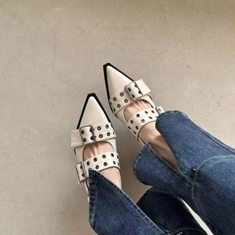 GIA - Spitze Slingback Ballerinas mit Nietendetails